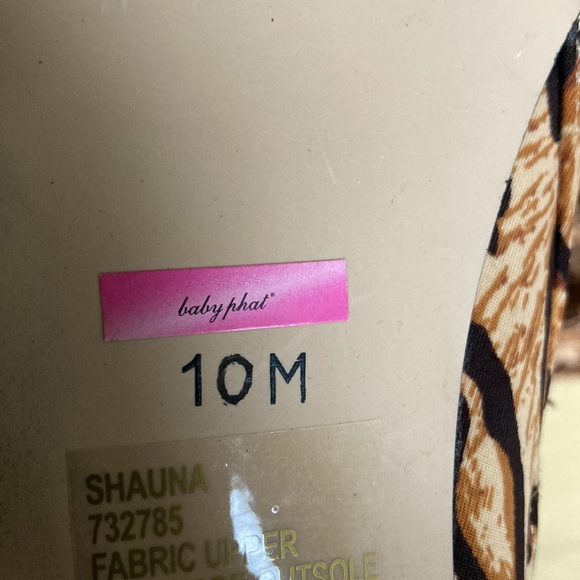 Baby phat stretch, animal, print, tall, boot with buckle and zipper 5 inch heel - Picture 10 of 10